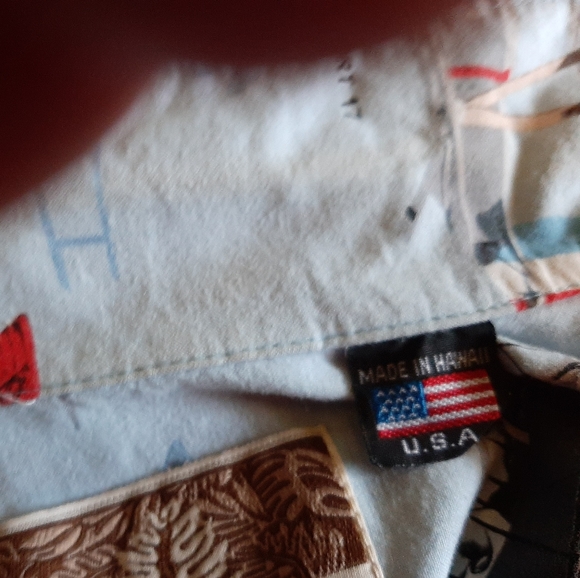 RJC Kalaheo Hawaiian Button Down Shirt - Picture 8 of 9